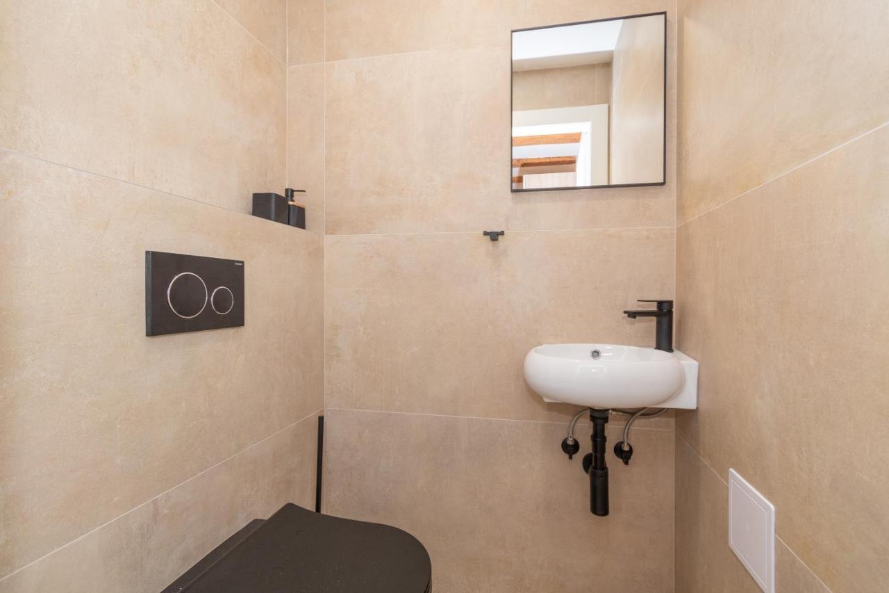 Ivka Makarska - Modern And Luxurious Oldtown Apartament المظهر الخارجي الصورة